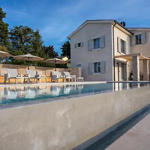 Bed & Breakfast Restaurant & Morgan, Brtonigla