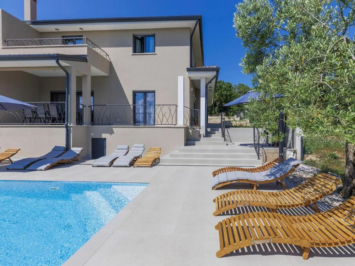 Holiday Home Villa Bella By Interhome Brtonigla
